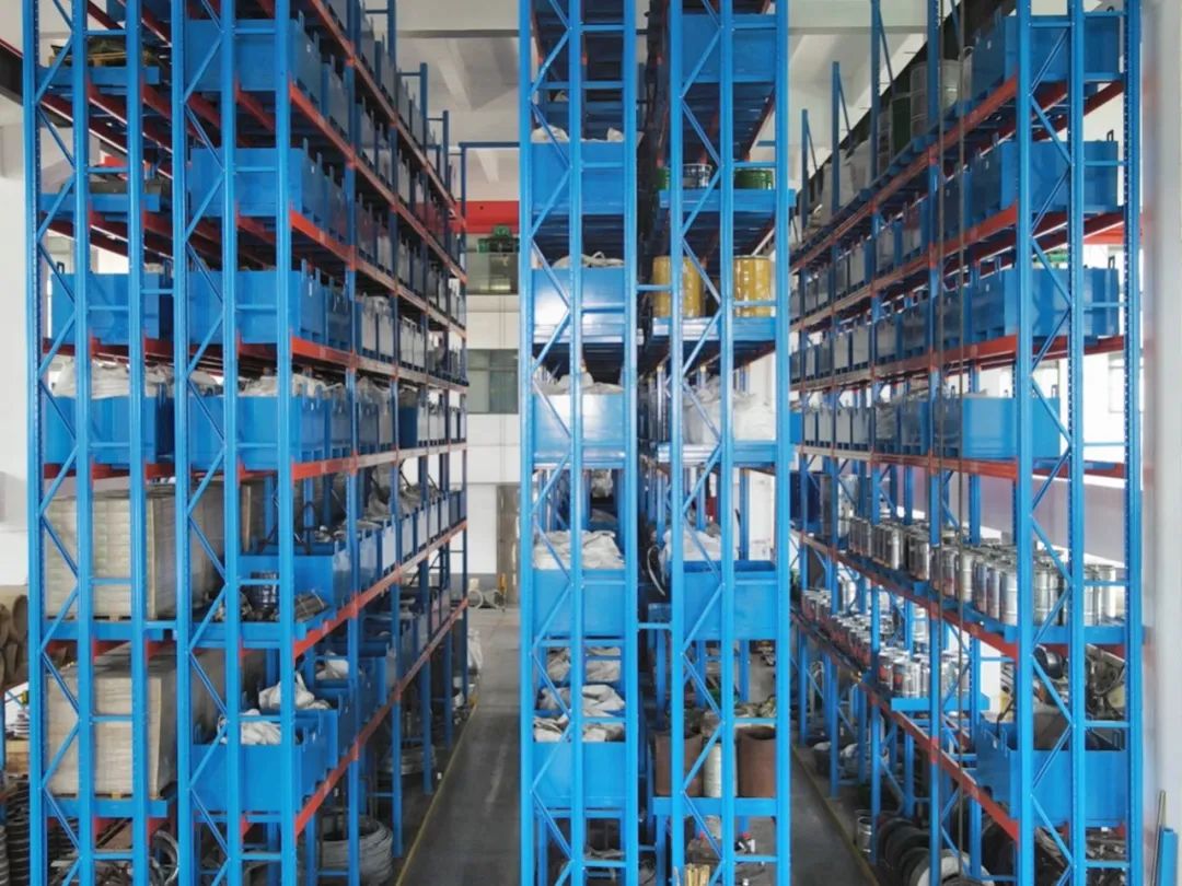 米瑪MiMA人上型三向叉車-1.jpg 米瑪MiMA人上型三向叉車-1.jpg