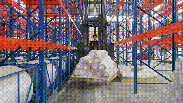 米瑪窄巷道三向叉車(chē)02.gif 米瑪窄巷道三向叉車(chē)02.gif